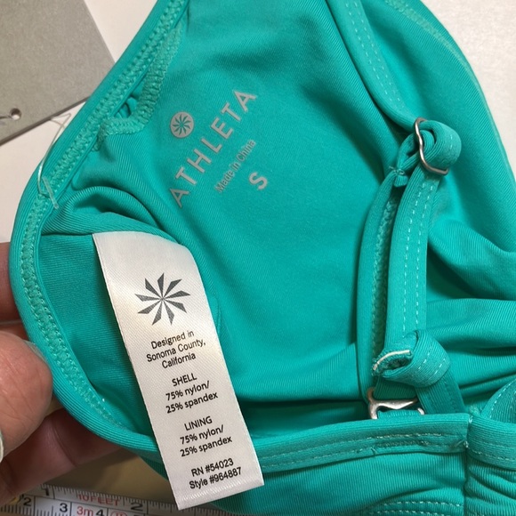 Athleta bikini top aqua knot front adjustable light padding sz S - Picture 4 of 4